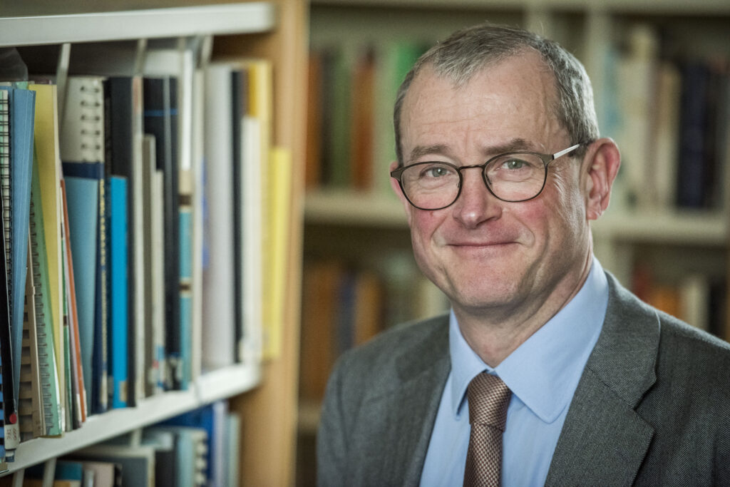 Simon Lebus resigns as Cambridge Assessment chief executive Simon Lebus resigns as Cambridge Assessment chief executive