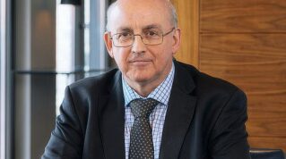Dean Ashton