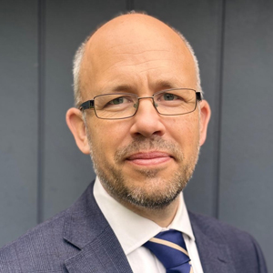 PhilHumphreysmovers300px | Schools Week