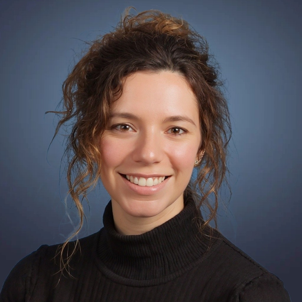 Headshot of Charlotte Bleakley
