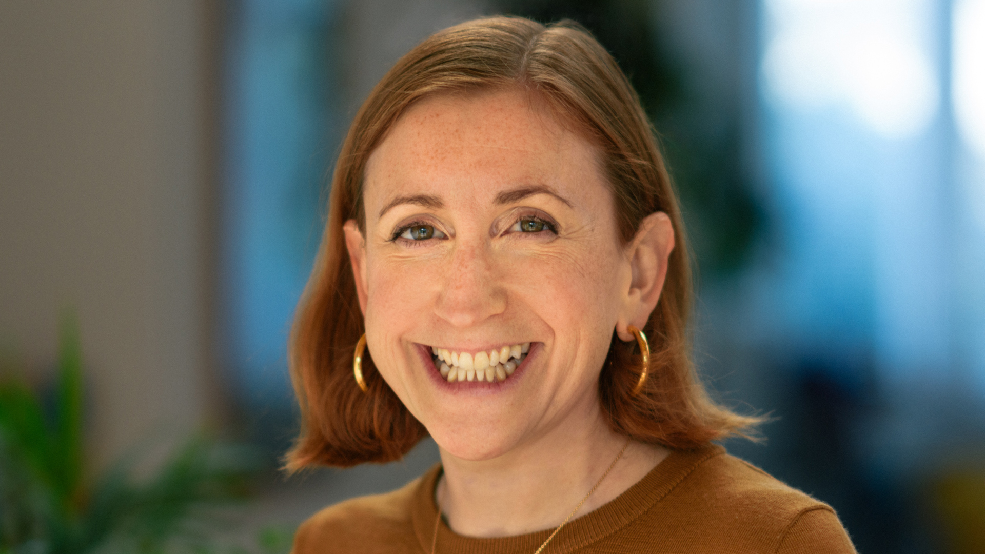 Headshot of Katharine Sacks-Jones